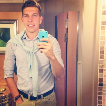 ID: 245199,  Oliver, 40