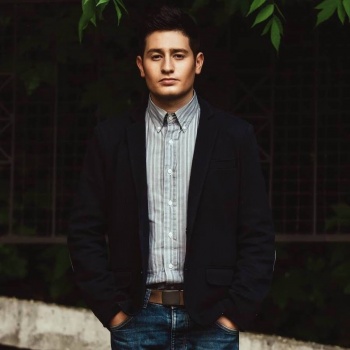 ID: 245212,  Max, 44